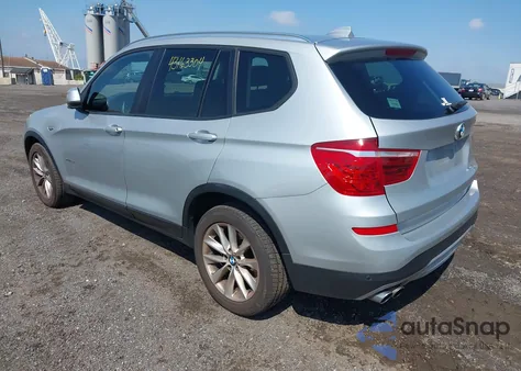 2015 BMW X3 xDrive28I z USA, uszkodzony, nr VIN 5UXWX9C55F0D47853
